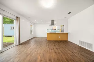 7802 Elderberry Dr, Austin, TX 78745 - Photo 8