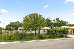 7802 Elderberry Dr, Austin, TX 78745 - Photo 4