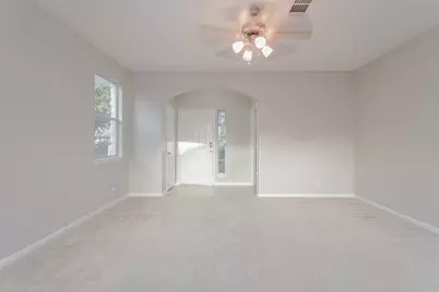 19201 Mangan Way, Pflugerville, TX 78660 - Photo 8