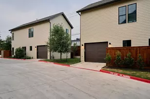 2209 Woodland Ave, Austin, TX 78741 - Photo 32