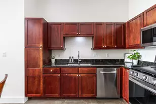 800 W 5th St, Austin, TX 78703 - Photo 16