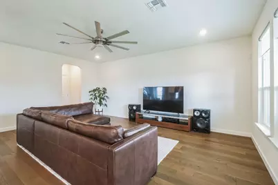 1020 Osprey Drive, Leander, TX 78641 - Photo 8