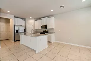 1704 Los Olivios Wy, Austin, TX 78725 - Photo 4