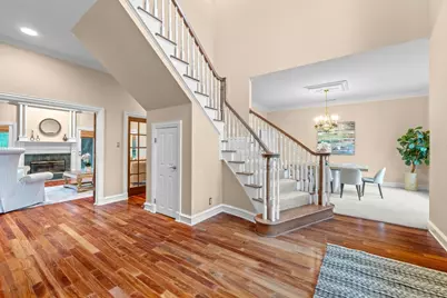 8900 Bell Mountain Drive, Austin, TX 78730 - Photo 4