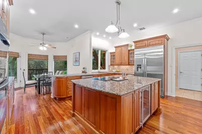 8900 Bell Mountain Drive, Austin, TX 78730 - Photo 12