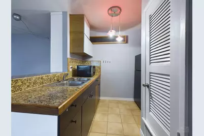 4306 Avenue A Avenue #114, Austin, TX 78751 - Photo 10