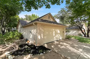 267 Whispering Wind Dr, Georgetown, TX 78633 - Photo 4