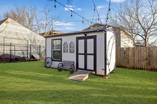 609A W 7th St, Taylor, TX 76574 - Photo 28