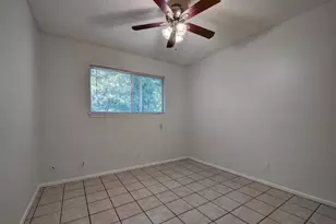 9003 Little Walnut Pkwy, Austin, TX 78758 - Photo 4