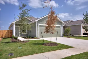 3405 Breckenridge Dr, Austin, TX 78744 - Photo 2