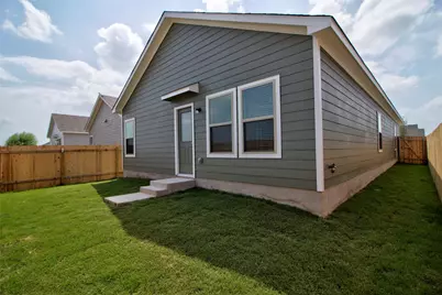 3405 Breckenridge Drive, Austin, TX 78744 - Photo 14