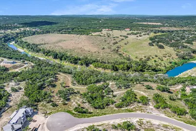 2038 Paradise Parkway, Canyon Lake, TX 78133 - Photo 4