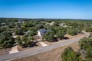 1021 Canna Lily Cir, Driftwood, TX 78619 - Photo 38