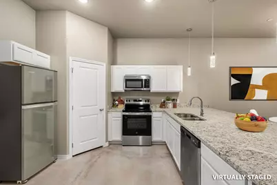 408 W Avenue C, Copperas Cove, TX 76522 - Photo 6