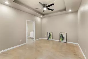 408 W Avenue C, Copperas Cove, TX 76522 - Photo 14