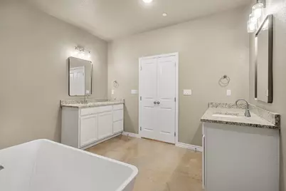 408 W Avenue C, Copperas Cove, TX 76522 - Photo 16