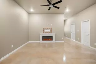 408 W Avenue C, Copperas Cove, TX 76522 - Photo 10