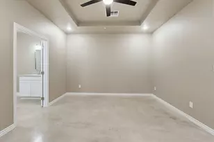 408 W Avenue C, Copperas Cove, TX 76522 - Photo 10