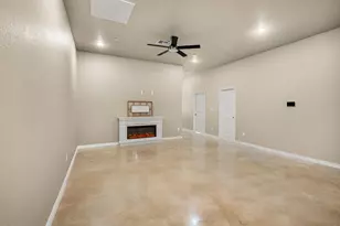 408 W Avenue C, Copperas Cove, TX 76522 - Photo 12