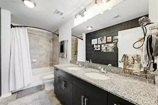 360 Nueces St, Austin, TX 78701 - Photo 16