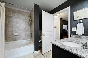 360 Nueces St, Austin, TX 78701 - Photo 20