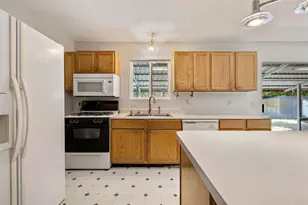 2502 Cypress Ln, Cedar Park, TX 78613 - Photo 10