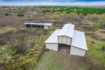 1350 County Road 414, Jonesboro, TX 76538 - Photo 34