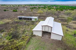 1350 Co Rd 414, Jonesboro, TX 76538 - Photo 34