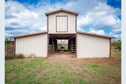 1350 County Road 414, Jonesboro, TX 76538 - Photo 36