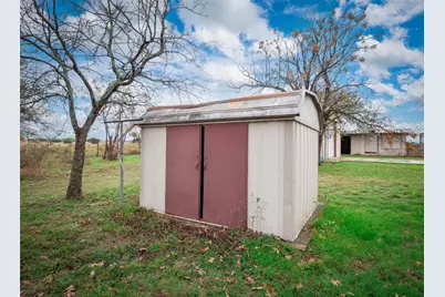 1350 County Road 414, Jonesboro, TX 76538 - Photo 28