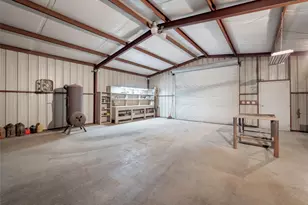 1350 Co Rd 414, Jonesboro, TX 76538 - Photo 32