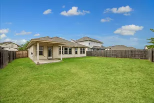 5505 Bonneville Bend, Austin, TX 78744 - Photo 12