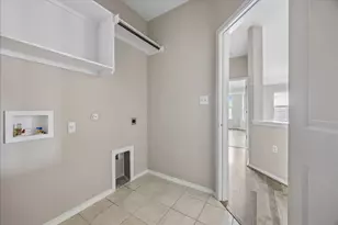 5505 Bonneville Bend, Austin, TX 78744 - Photo 10