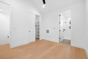 7706 Watson St, Austin, TX 78757 - Photo 12