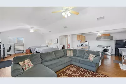 218 Little Ranch Road #E, Red Rock, TX 78662 - Photo 10