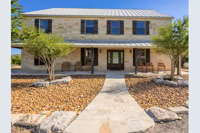 117 Point Road, Fredericksburg, TX 78624 - Photo 4