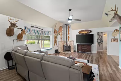 1172 County Road 418, Thorndale, TX 76577 - Photo 10