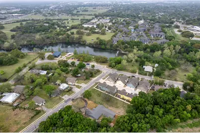601 Spring Street, Round Rock, TX 78664 - Photo 32