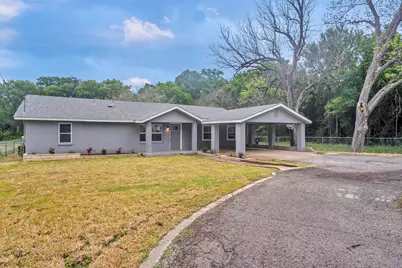 601 Spring Street, Round Rock, TX 78664 - Photo 1