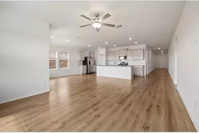 113 Golden Grove Parkway, San Marcos, TX 78666 - Photo 8