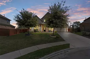 124 Fannin Battleground Ln, Georgetown, TX 78628 - Photo 2