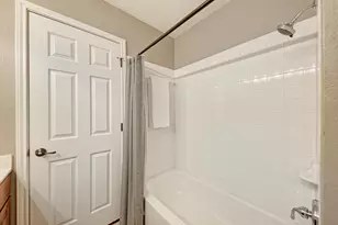 10820 Quarry Oaks Trail, Austin, TX 78717 - Photo 32