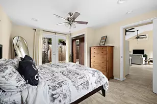 75 Pedernales St, Austin, TX 78702 - Photo 12