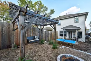 1700 Perez St, Austin, TX 78721 - Photo 24