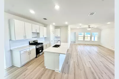 220 Oriole Street, Kyle, TX 78640 - Photo 2