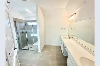 220 Oriole Street, Kyle, TX 78640 - Photo 4