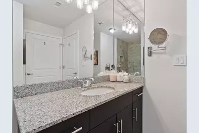 360 Nueces Street #1310, Austin, TX 78701 - Photo 20