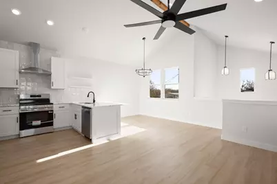 306 S Avenue P Avenue #A, Marble Falls, TX 78654 - Photo 12