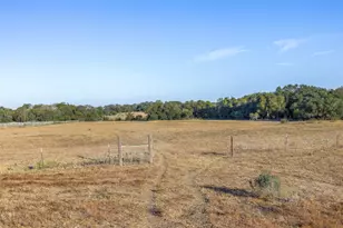 3270 Fm 671, Luling, TX 78648 - Photo 22