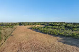 3270 Fm 671, Luling, TX 78648 - Photo 32
